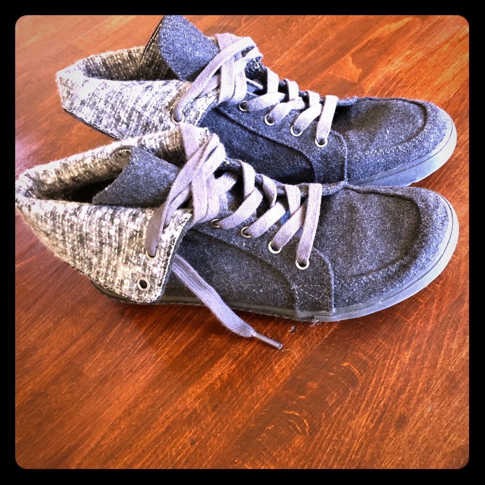 Rocket Dog Sneaker High Tops Gray felt-like 8